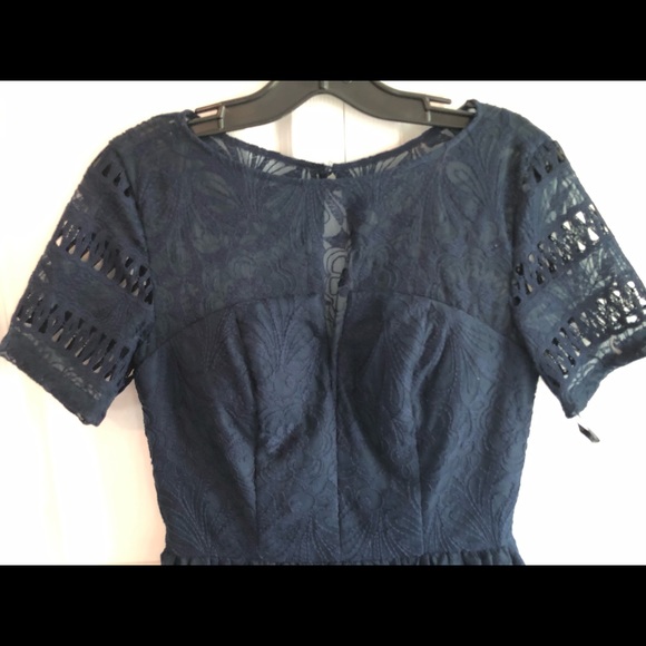 Navy lace midi dress - Picture 5 of 6